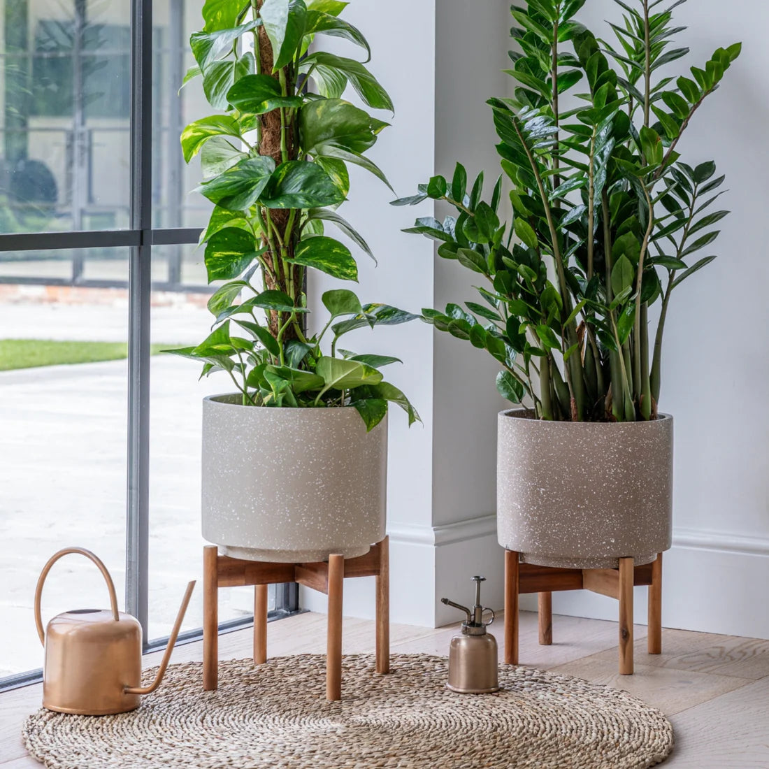 Valetta Speckled Planter with Stand
