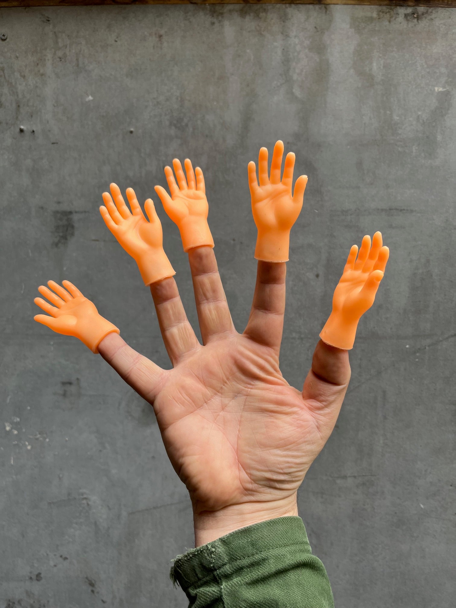 Finger Hands-3