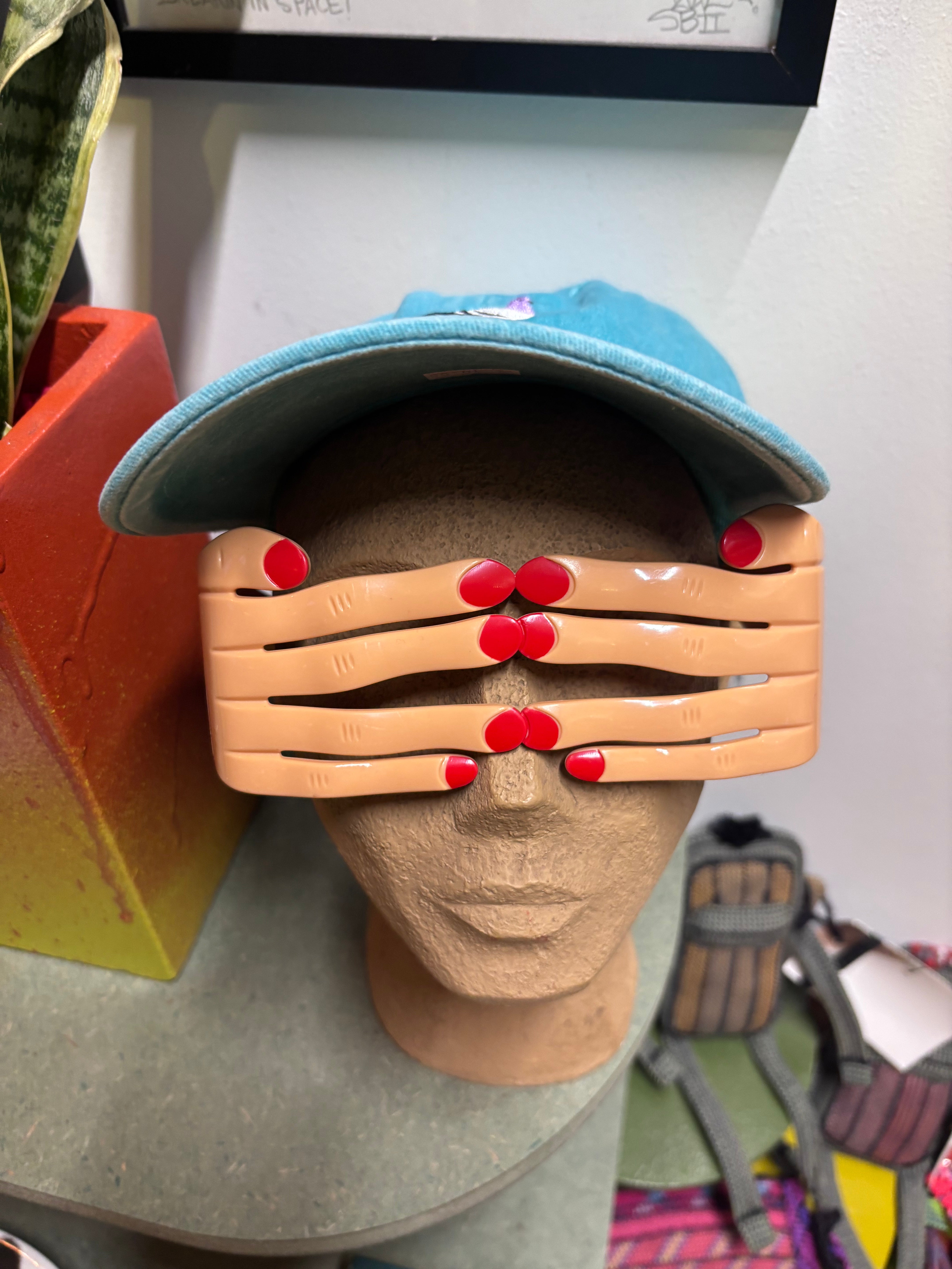 Peek-a-boo Glasses