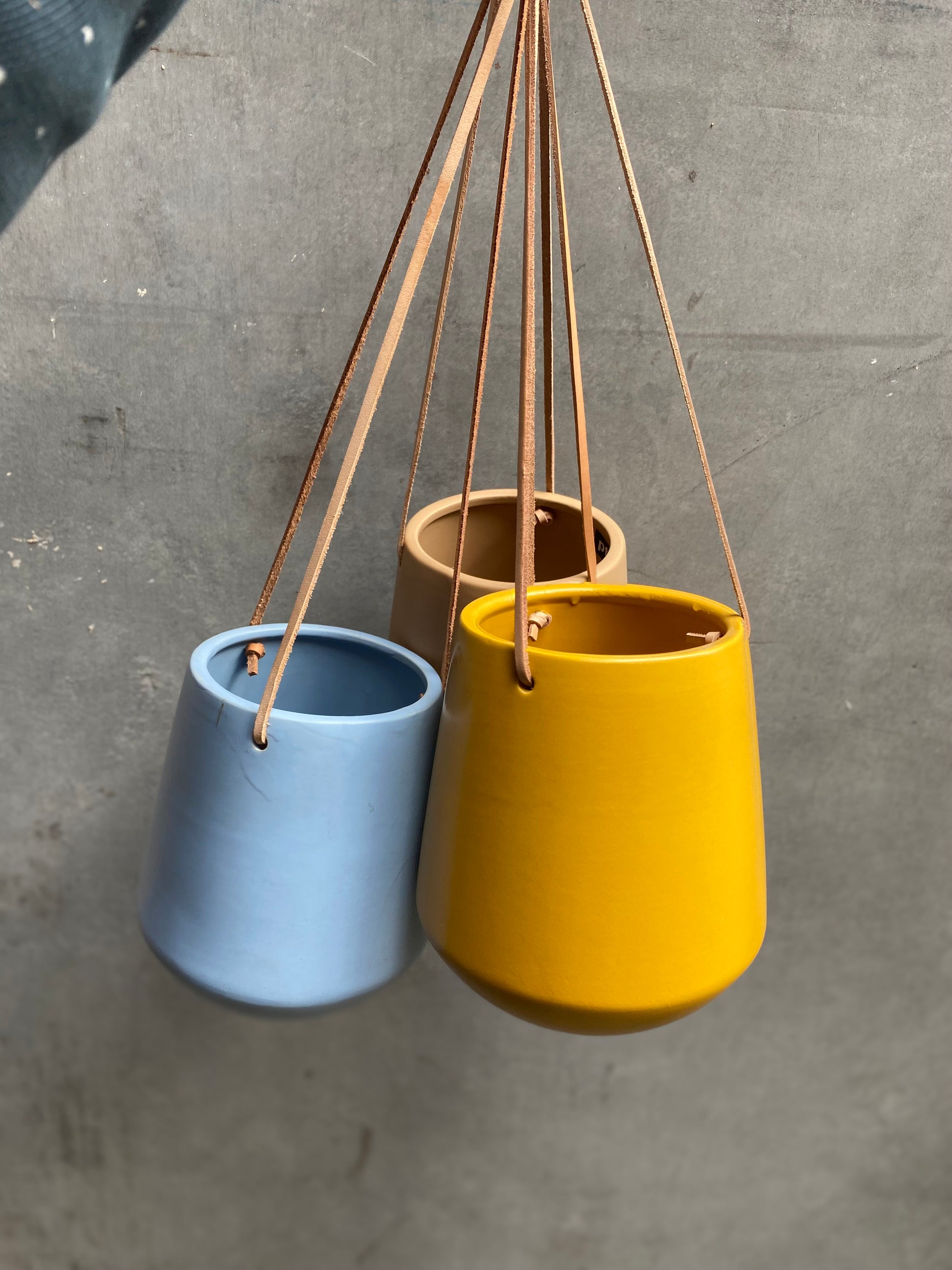 Skittle Hanging Pots (large)-1