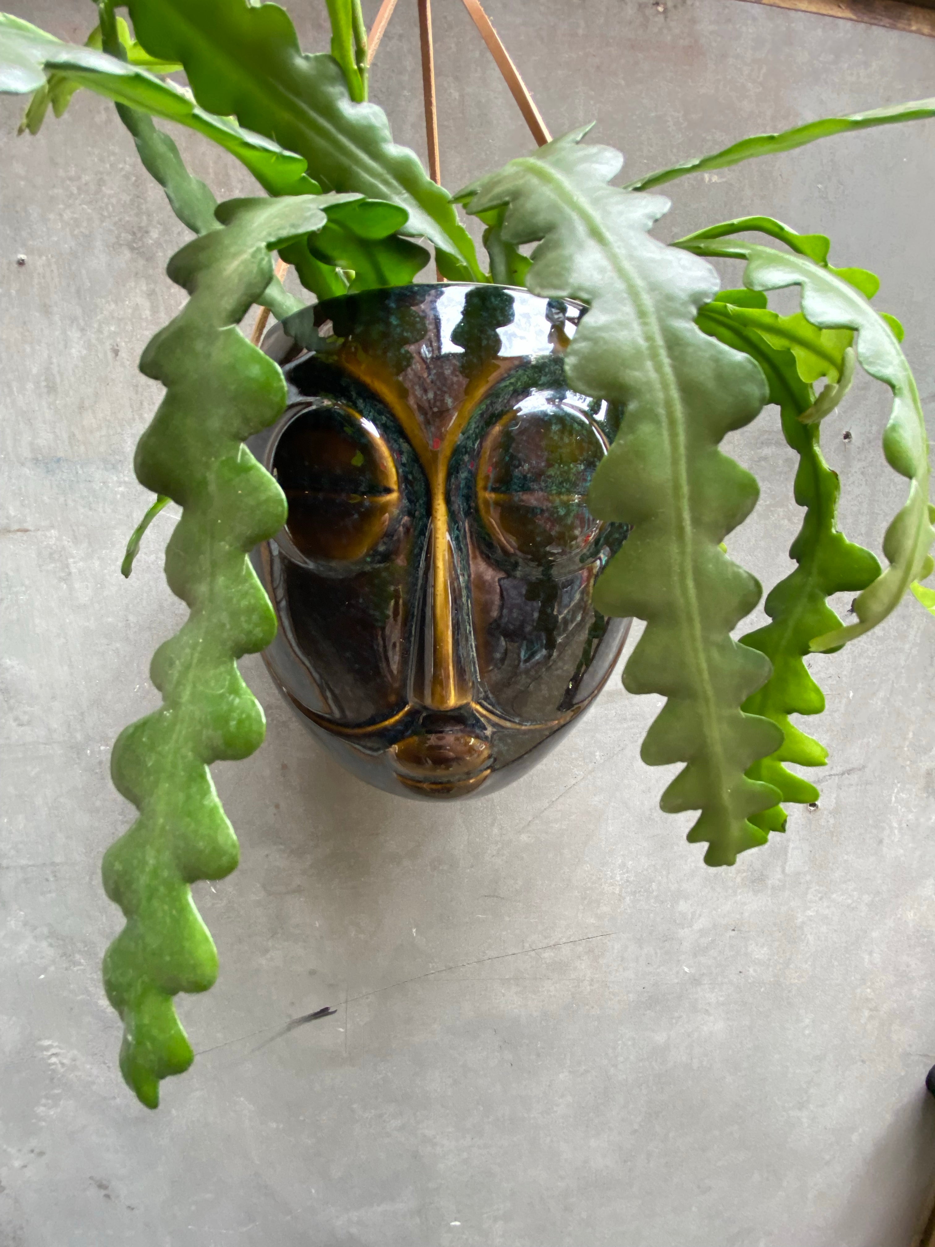 Head Hanger-3
