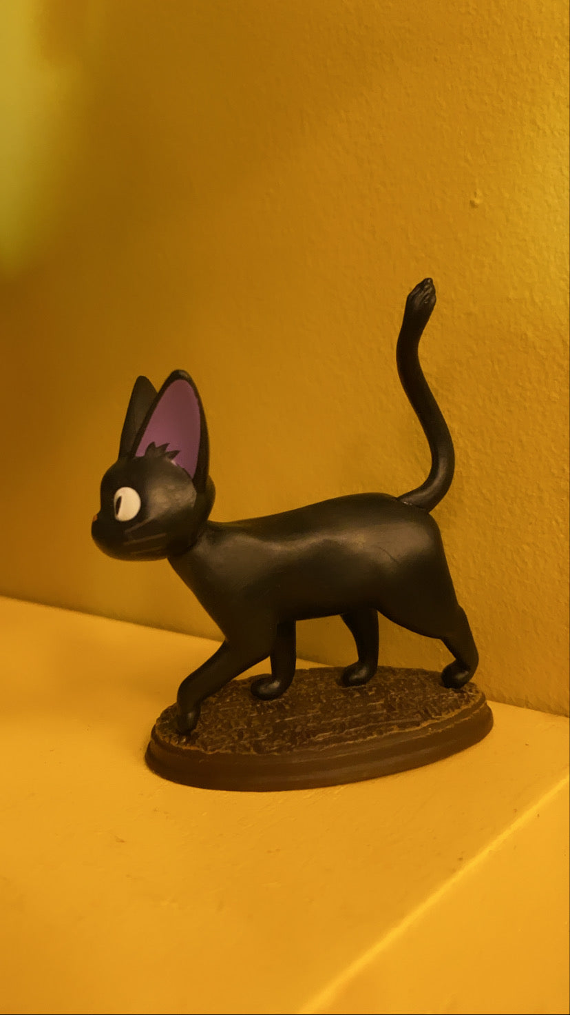 "Jiji" Cat Figure-16
